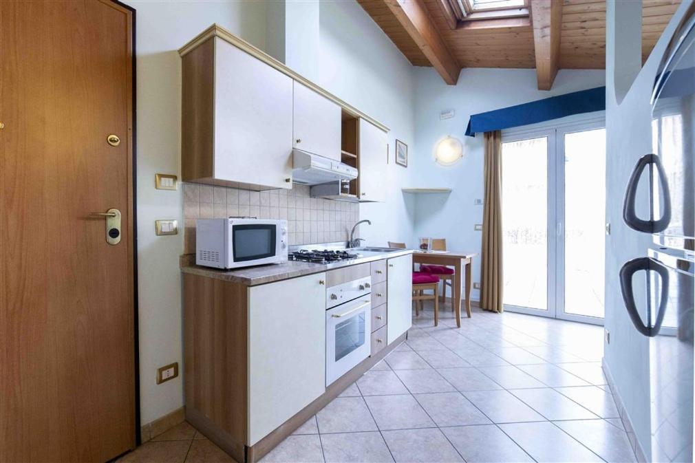 Aparthotel Residenza Melucci Rímini Exterior foto