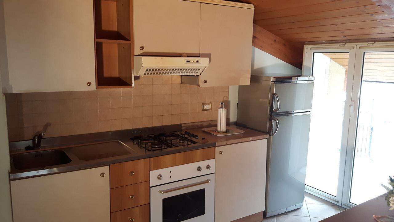 Aparthotel Residenza Melucci Rímini Exterior foto
